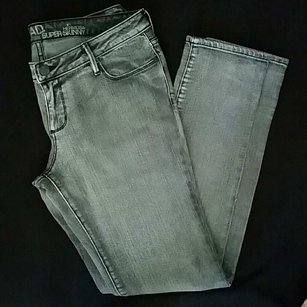 NWOT Bullhead Hermosa Super Skinny Size 13 Jeans